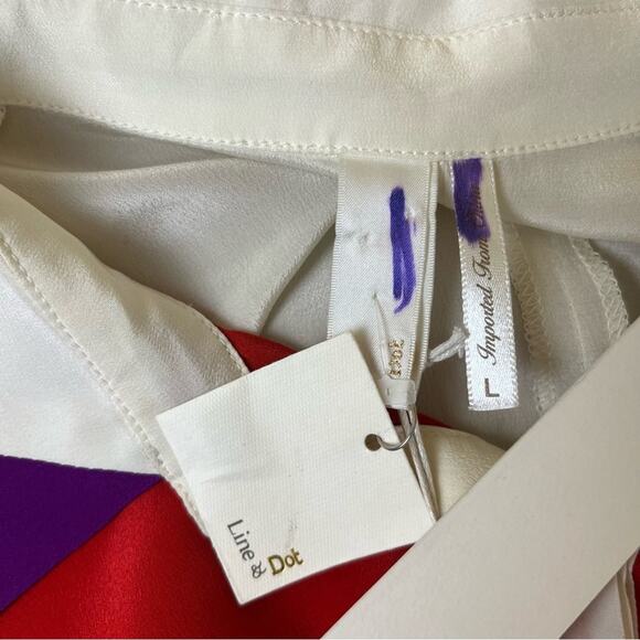 Line & Dot Silk Color Block Button Down - Picture 7 of 8